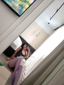 Проститутка Караганды Девушка№130764 Приму одного до вечера Фотография №3800474